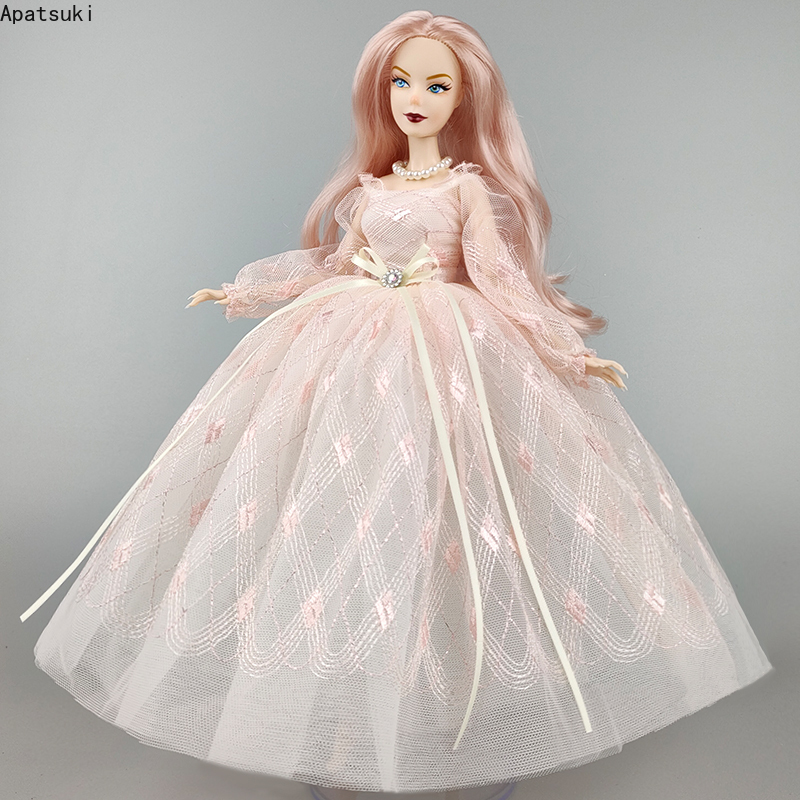Vêtements roses faits à la mai - Philodendron Pink Princess avis et prix