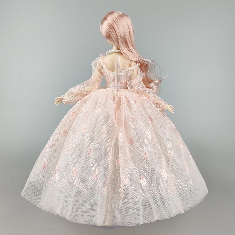 Vêtements roses faits à la mai - Philodendron Pink Princess avis et prix
